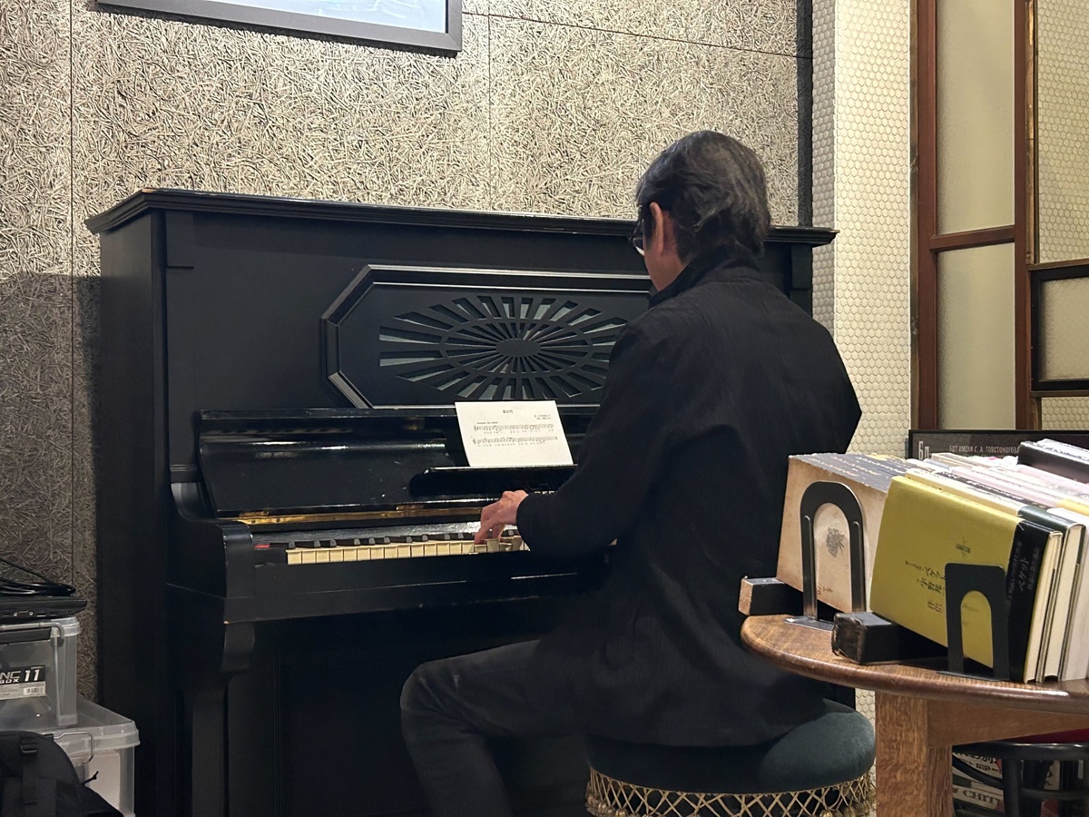 三輪先生の生演奏