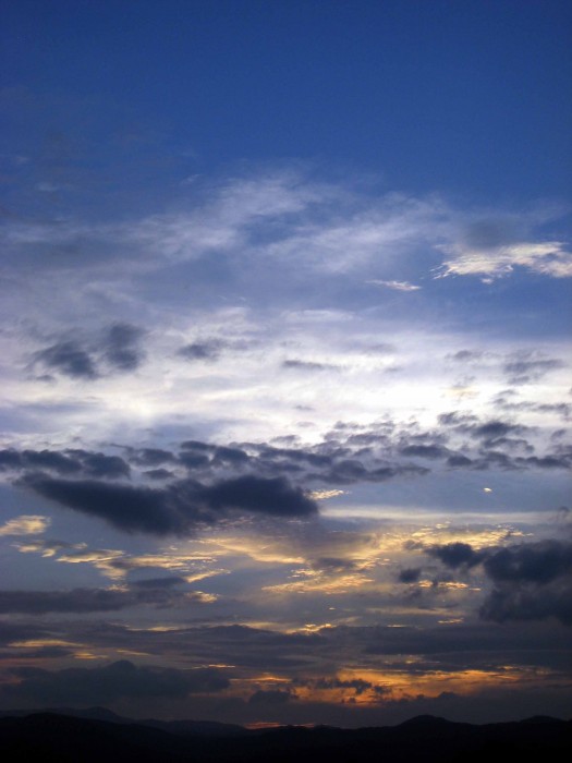 松麟館からの七夕の空