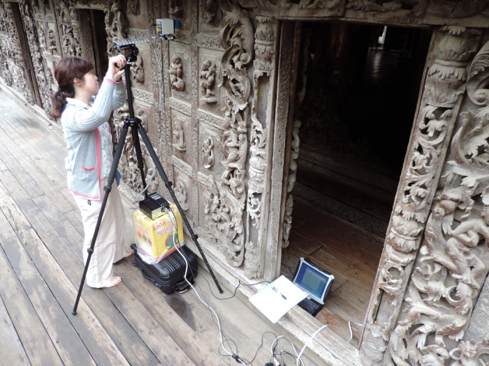 m.masubuchi and XRF testing of the north veranda facade DSCN5433