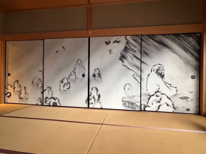 書画コース】絵描き三昧 – 丹羽優太 襖絵公開 – | 書画コース | 通信