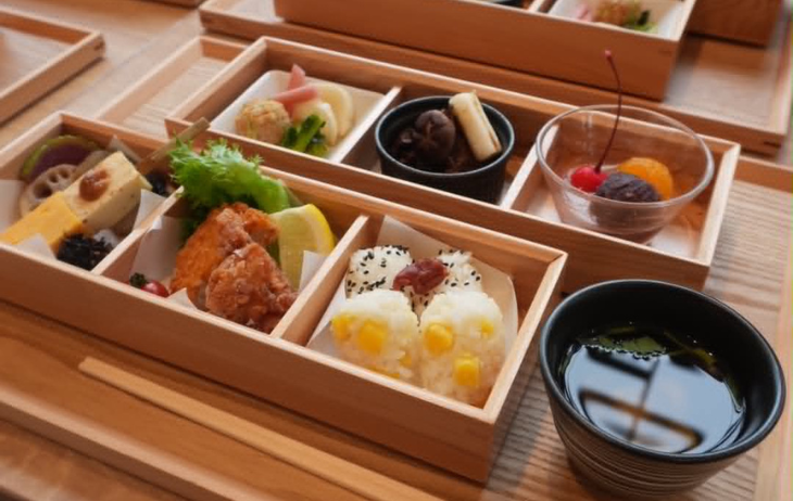 【食文化デザインコース】大人のオンライン部活「駅弁部」に潜入！