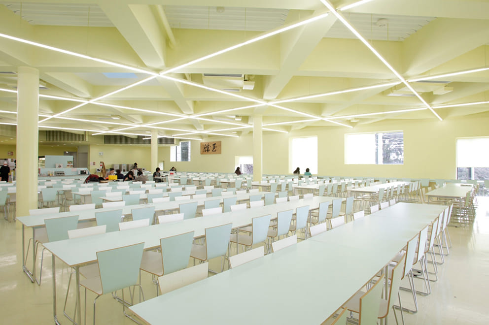 至誠館　学生食堂