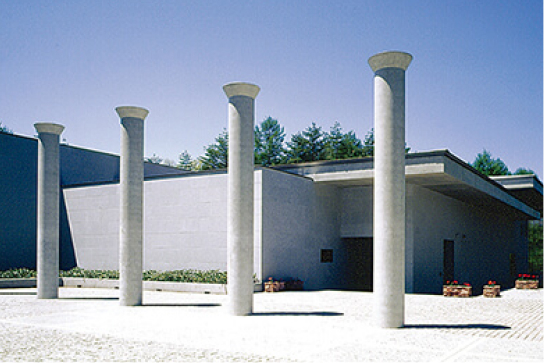 本物の美術館で、実際の展示をつくる