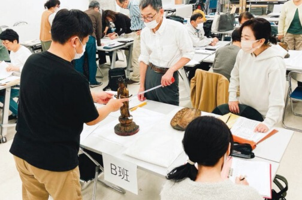 調査の基礎を体験的に学ぶ