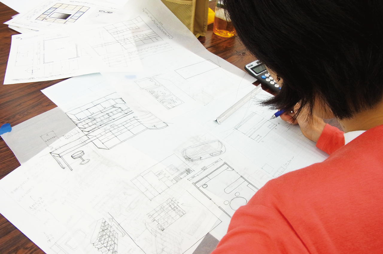 インテリア計画のプロセスを実習